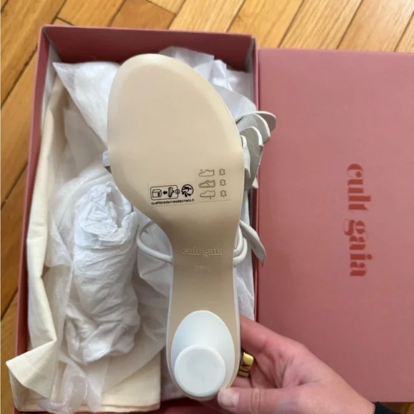 CULT GAIA Colette Sandal in Antique White - Picture 4 of 7